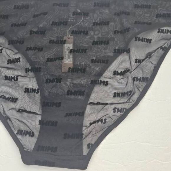 SKIMS FLOCKED LOGO BIKINI PANTY NWT - Picture 9 of 10